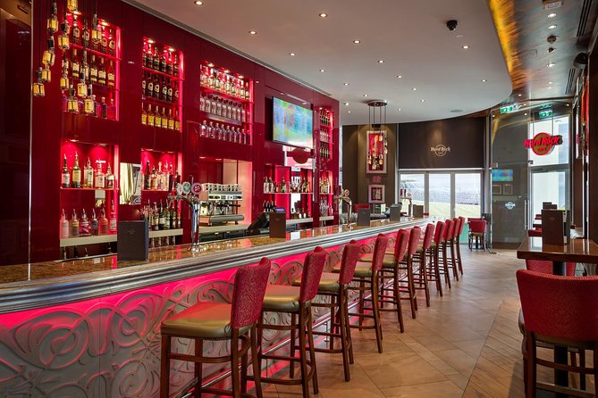 Hard Rock Cafe Vienna with Set Menu for Lunch or Dinner - Timing, Mobile Tickets, and a 9-Person Max Group