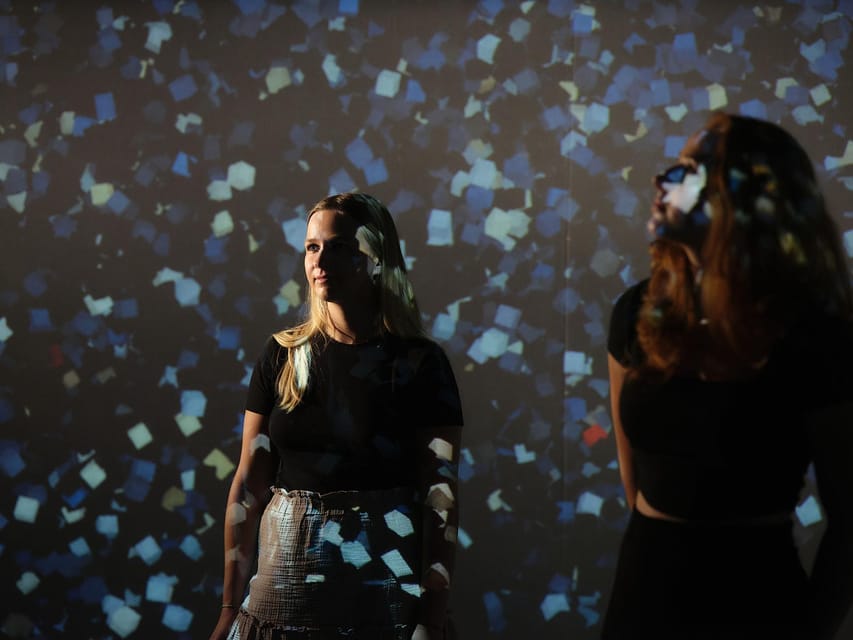 Innsbruck: EXPERIENCE TIROL - Immersive Show Ticket - Making it work in your Innsbruck day plan