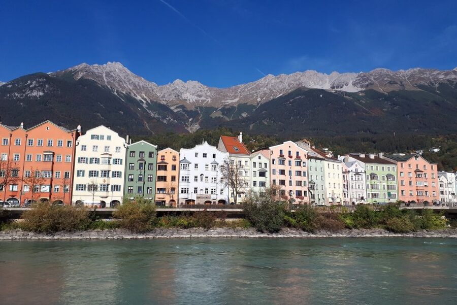 Innsbruck: Express Walk with a Local in 60 minutes - Meeting at Helbling Haus, then getting your bearings fast