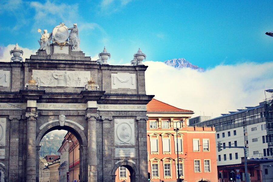 Innsbruck: Express Walk with a Local in 60 minutes - What to bring so the walk stays easy