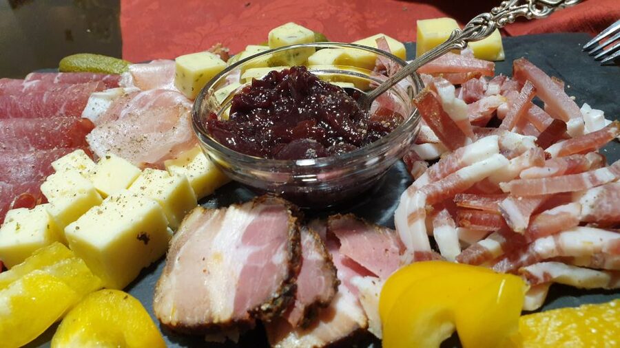 Innsbruck: Food Walk - Private Tour with a Licensed Guide - The Golden Roof Stop, and Why It Matters for Food Lovers