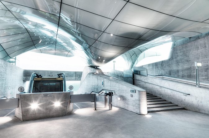 Innsbruck: Hungerburg Funicular Roundtrip Ticket - Timing tips: how to avoid the return-day squeeze