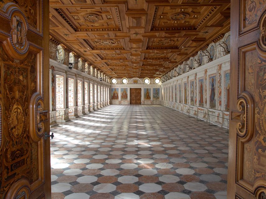 Innsbruck: Tickets for Schloss Ambras - Who this ticket suits best