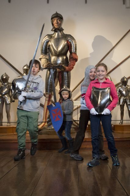 Innsbruck: Tickets for Schloss Ambras - Antiquarium: the middle space that explains the collecting impulse