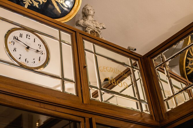 KuK perfumery Filz - the fragrance of empress Sisi - The scent lesson: how old perfumery becomes something you can feel