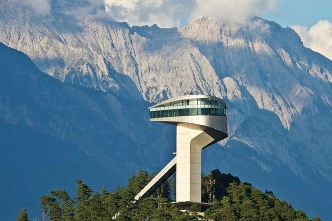 Linderhof palace from Innsbruck, drive and guide - The art historian angle, plus how to make the most of it
