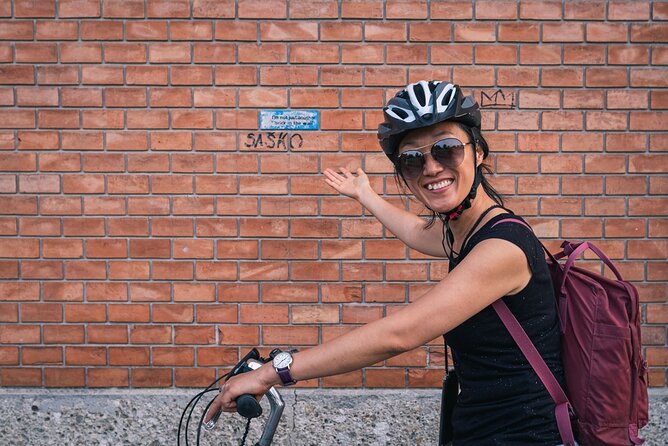 Lonely Goatherd Bike Tour: Cycle Salzburg's Surroundings with the Sound of Music - Why this tour works so well: the guide and the group size