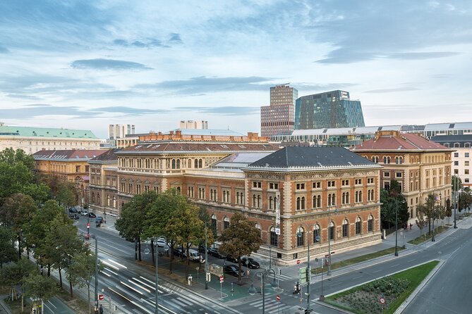 MAK - Museum of Applied Arts, Vienna, Ticket - The Restaurant Question (Plan a Break, but Don’t Overbuild It)