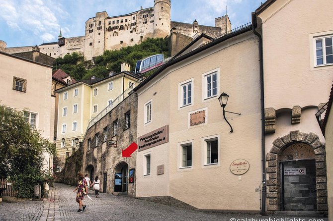 Mozart and Advent/Christmas Concerts at the Fortress Hohensalzburg - Getting There and Up the Fortress: Funicular vs. Walking