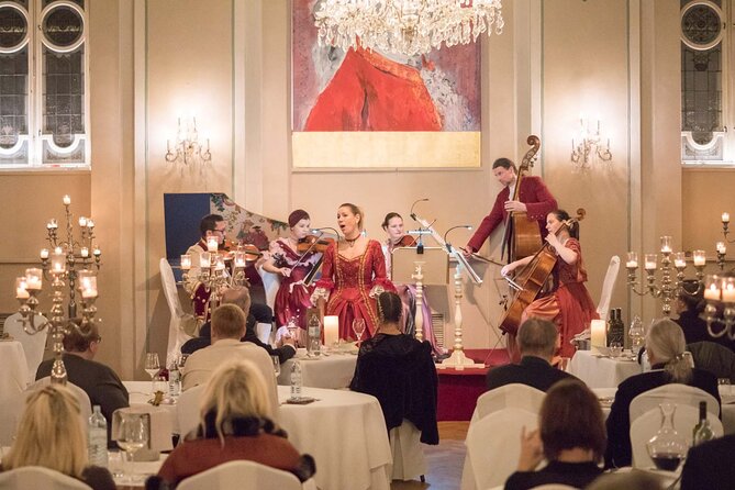 Mozart Dinner Concert in Salzburg - The Live Opera Highlights That Keep Things Moving