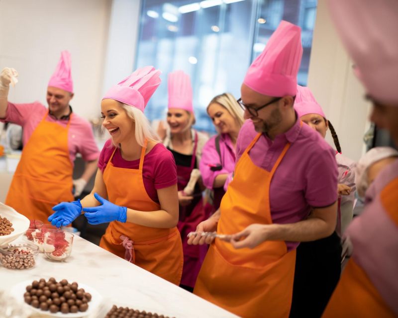 Mozart Kugel Workshop - Chocolate Museum Vienna: the pink-building start