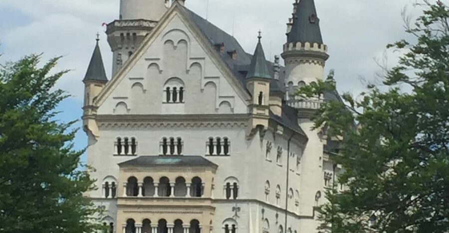 Munich: Neuschwanstein/Rothenburg/Eagle's Nest/Salzburg Trip - Who this trip suits best