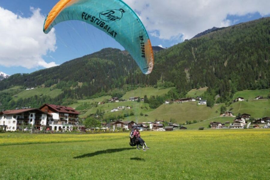 Neustift im Stubaital: Morning Paragliding Experience - The Short Lift Ride That Sets Up Your Flight