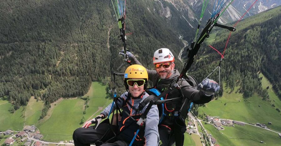 Neustift im Stubaital: Panoramic Tandem Paragliding Flight - Key things I’d circle before you go