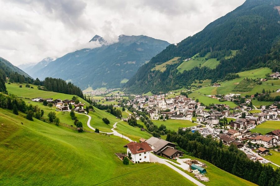 Neustift im Stubaital: Tandem Paragliding Flight - Landing Back at Solid Ground (With the Right Kind of Calm)