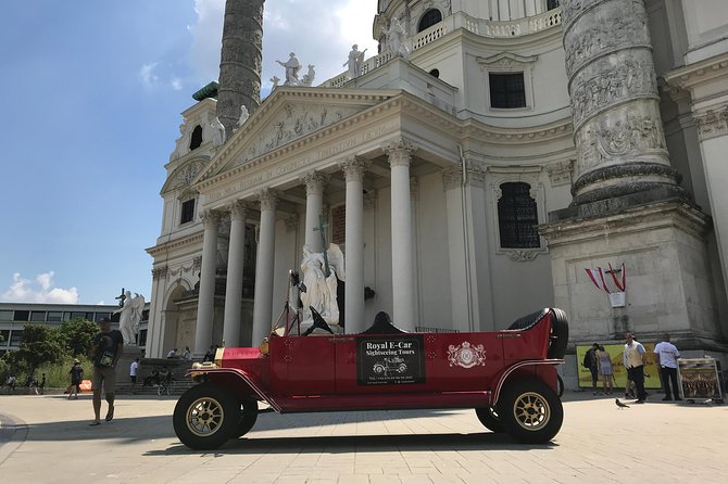 Oldtimer Tour Vienna Gold Tour - Vienna by Convertible: What the Gold Tour Feels Like