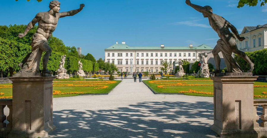 Original Sound of Music Tour & Edelweiss Cooking Class - A Half-Day Sound of Music Tour Plus Hands-On Austrian Cooking