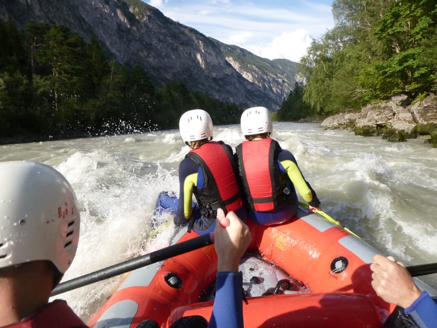 Ötztal: Action Whitewater Rafting at Imster Canyon - The Photographer Moment: Capturing the Best Chaos