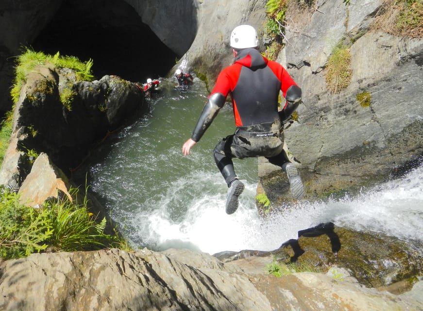 Ötztal: Advanced Canyoning at Auerklamm - Guides, language, and why the small group size really changes the day