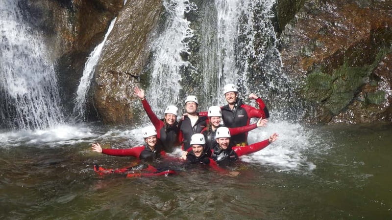 Ötztal: Canyoning "Wildwater XL" - The Hohe Sprünge Climax: Jumping 10 to 12 Meters