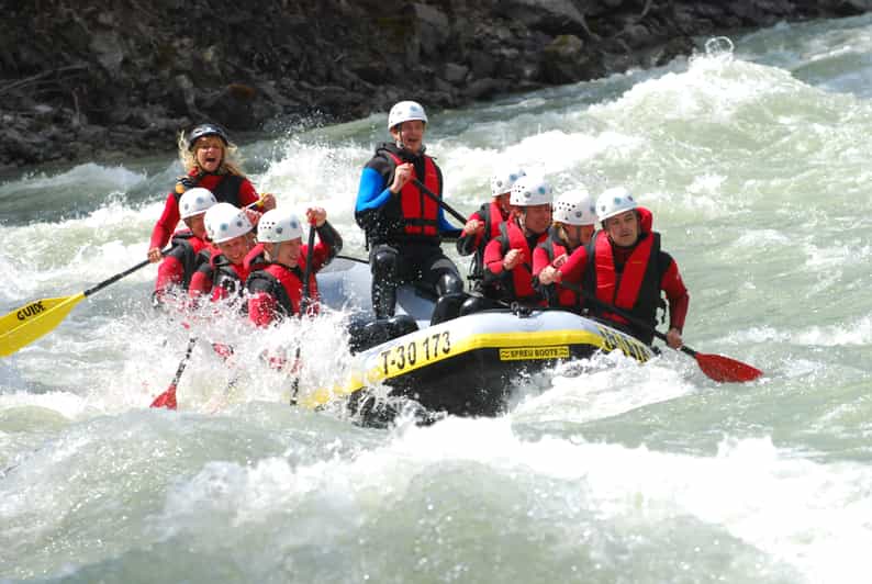 Ötztal: Rafting at Imster Canyon for Beginners - Safety that actually helps beginners stay relaxed