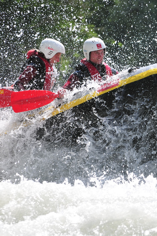 Ötztal: Rafting at Imster Canyon for Beginners - The guide factor: coaching in German and English