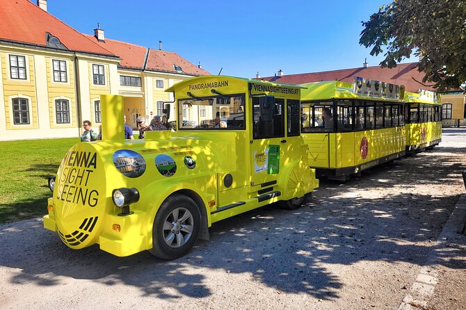 Panoramabahn Schoenbrunn - Palm House and Tyrolean Garden Inn: comfort stops without adding tickets