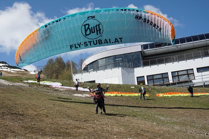 Paragliding in the morning - How long you will fly aloft (and what the flight feels like)
