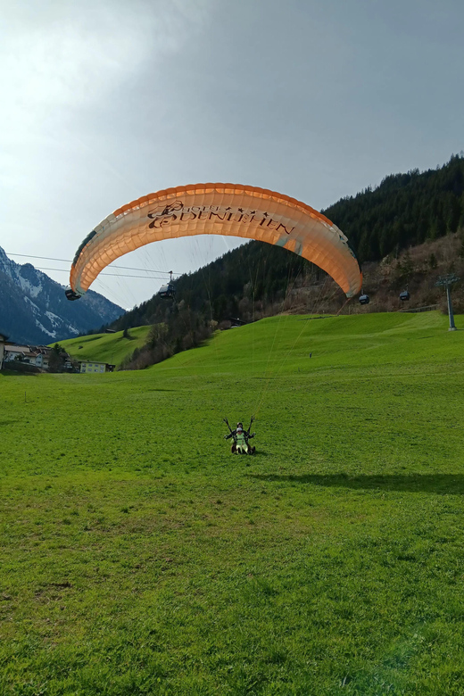 Paragliding Tandem Flight - Key Things to Know Before You Fly