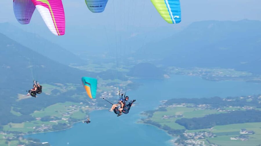 Paragliding Tandem in Salzkammergut / Sound of Music Flight - Sound of Music in the sky, above Wolfgangsee