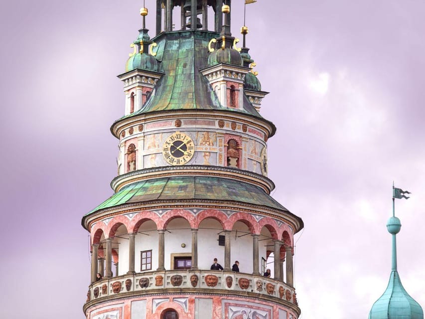 Prague: Transfer to Vienna via fabulous Cesky Krumlov - Krumlov Castle and the Renaissance fix, what to expect on arrival