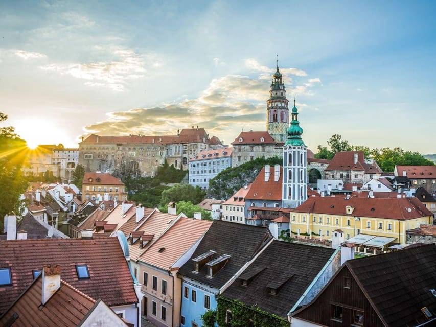Prague: Transfer to Vienna via fabulous Cesky Krumlov - The Vienna handoff: arriving at your chosen address without stress