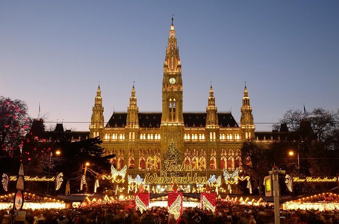 Private 3-Hour Walking Tour of Vienna - The walk itself: pacing, photos, and practical city flow