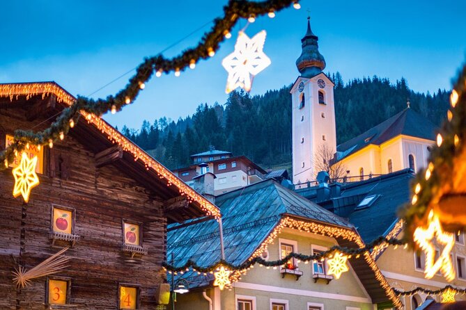 Private Christmas Market Tour to Hallstatt & Salzburg from Vienna - What makes the guiding style feel different here