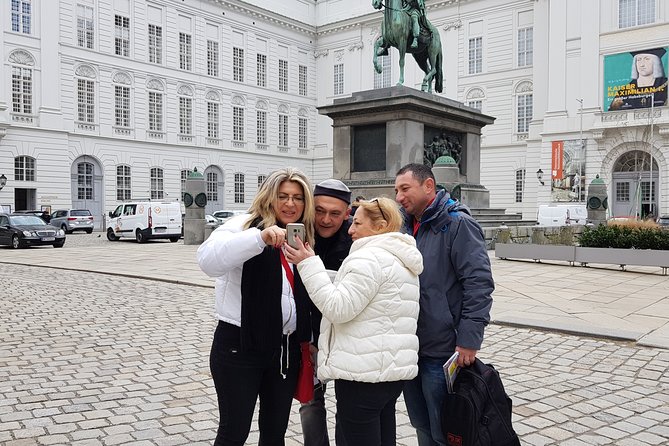 Private City Discovery walk - Historical Treasure hunt - Michaelerplatz kickoff: where the hunt starts and why it works