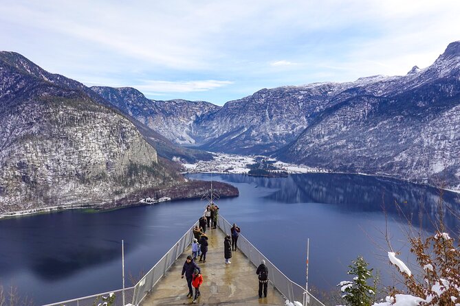 Private Day Tour of Hallstatt and Salzburg from Vienna - Traunsee: the fast lake break that still feels special