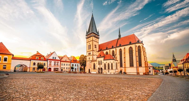 Private day trip: Budapest > Bratislava & Vienna, in English - Vienna in 11 hours: St. Stephen’s Cathedral and the historic center
