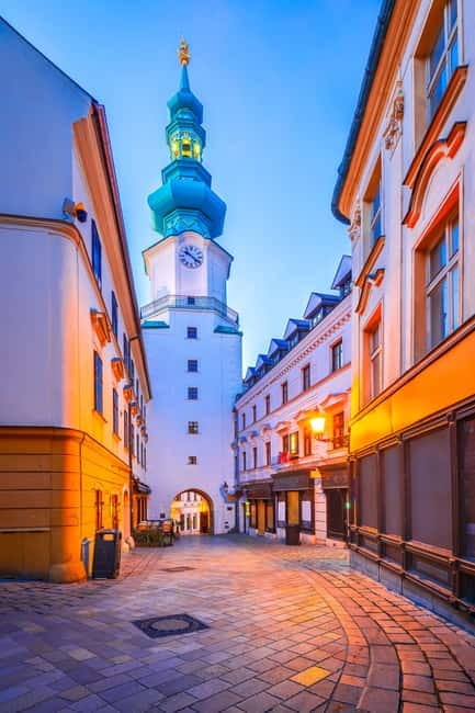 Private day trip: Budapest > Bratislava & Vienna, in English - Pacing, timing, and the small decisions that matter