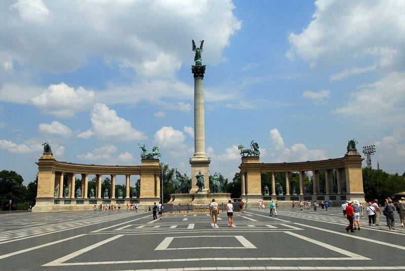 Private Day Trip to Budapest from Vienna - Ruszwurm Confectionery break, a classic café moment