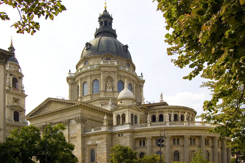 Private Day Trip to Budapest from Vienna - Downtown Budapest free time, using the 2.5 hours wisely