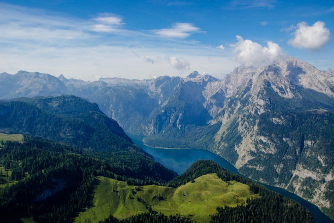 Private Eagle's Nest and Hallstatt tour from Salzburg - The guide and the pacing: why private feels different