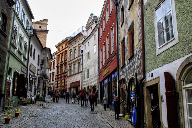 Private one way transfer from Cesky Krumlov to Vienna - Arriving in Vienna: what to plan after the drop-off