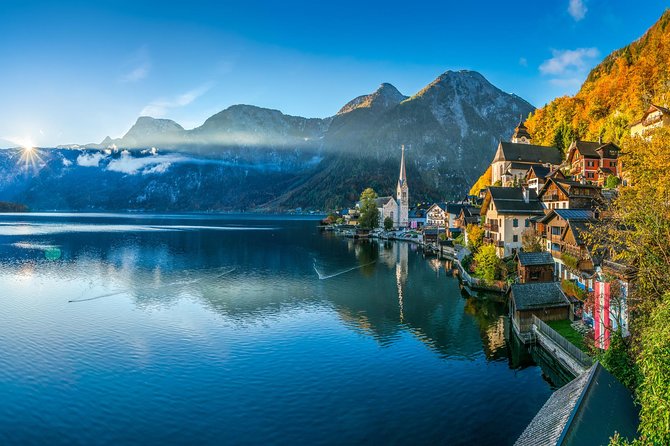 Private Salzkammergut and Hallstatt Tour from Salzburg - Salzburg kickoff: salt power, church rule, and a smooth start