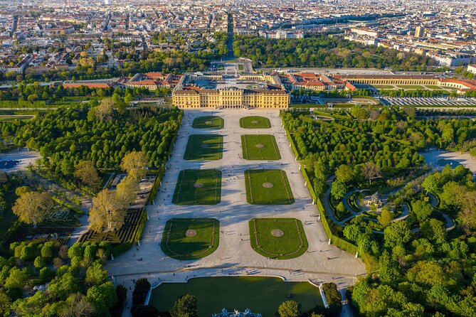 Private Transfer from Budapest to Vienna with 2h of Sightseeing, Local Driver - How the timing works: 4 to 5 hours with a built-in 2-hour break
