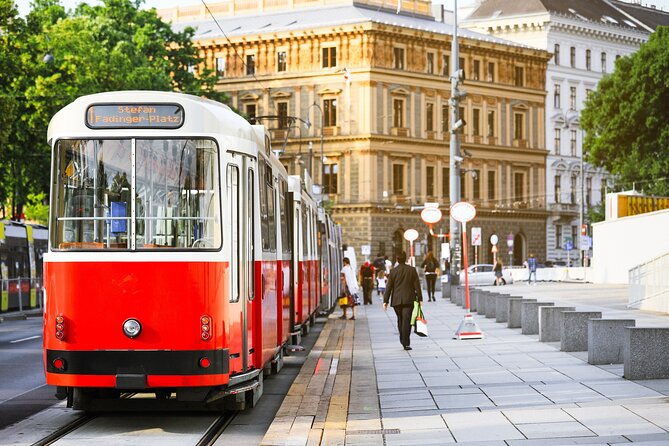 Private Transfer from Budapest to Vienna with 2h of Sightseeing, Local Driver - Choosing your 2-hour sightseeing stop: what each option is good for