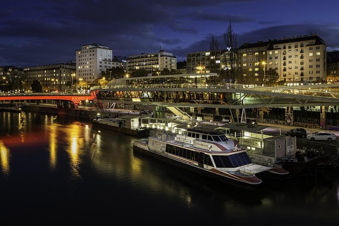 Private Transfer from Munich to Vienna with 2 hours for sightseeing - Price and value: what you’re paying for at $387.21 per person