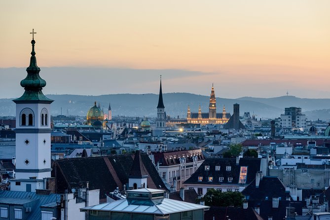 Private transfer from Salzburg to Vienna with 3h Sightseeing stop in Hallstatt - The 3-hour Hallstatt stop, what you can realistically do