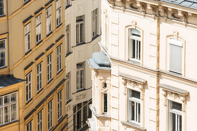 Private transfer from Salzburg to Vienna with 4h of Sightseeing - Choosing Your Sightseeing Stops Along the Way