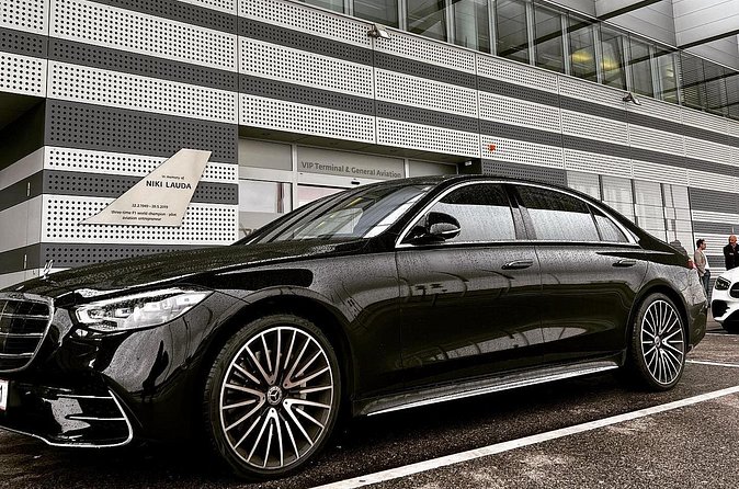 Private Transfer from Vienna City to Vienna Airport (One Way) - Dropping Off at Vienna Airport: Getting to the Right Terminal