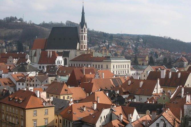 Private transfer in a Sanitized Car Prague to Vienna with 2h stop Cesky Krumlov - Border crossing and the value of a calm driver